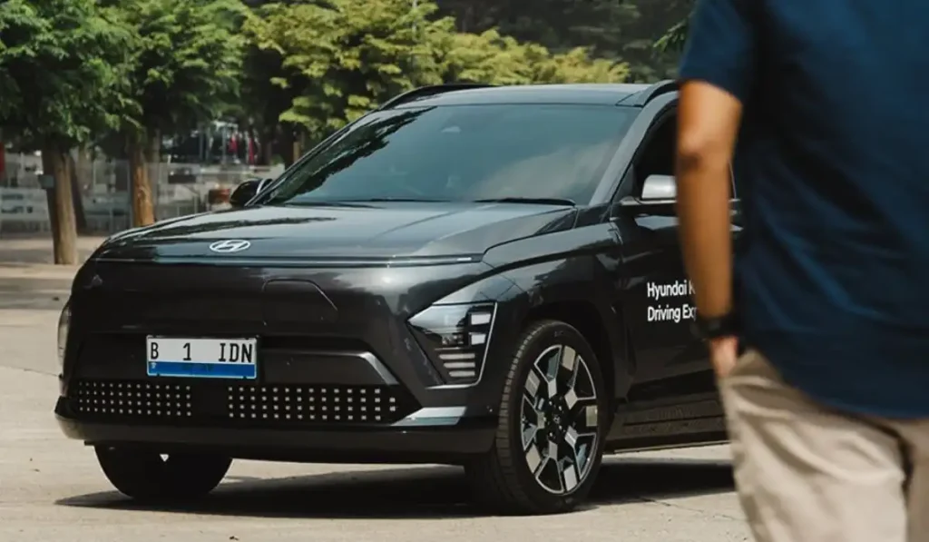 Mobil Hybrid terbaru
