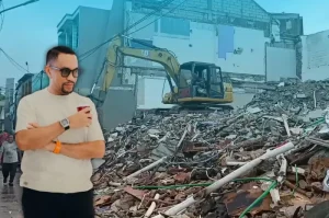 Perjalanan Rumah Sahroni