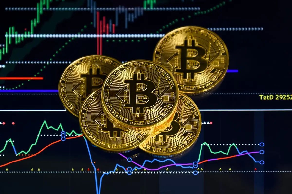 Bitcoin Anjlok 6 Persen