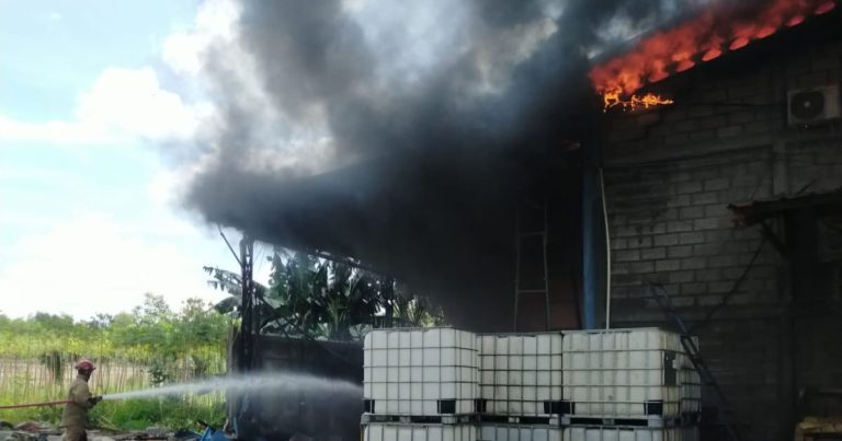 Kebakaran Pabrik Kasur