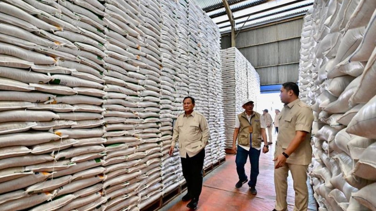 Cadangan Beras Melimpah